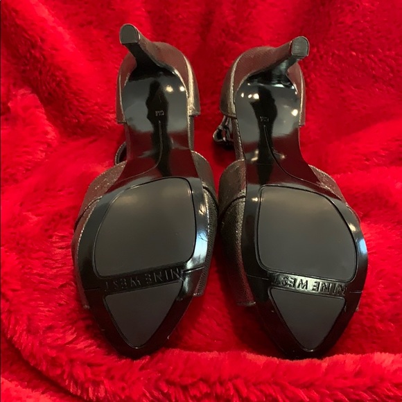 Nine West Platform Sandals - Picture 5 of 7